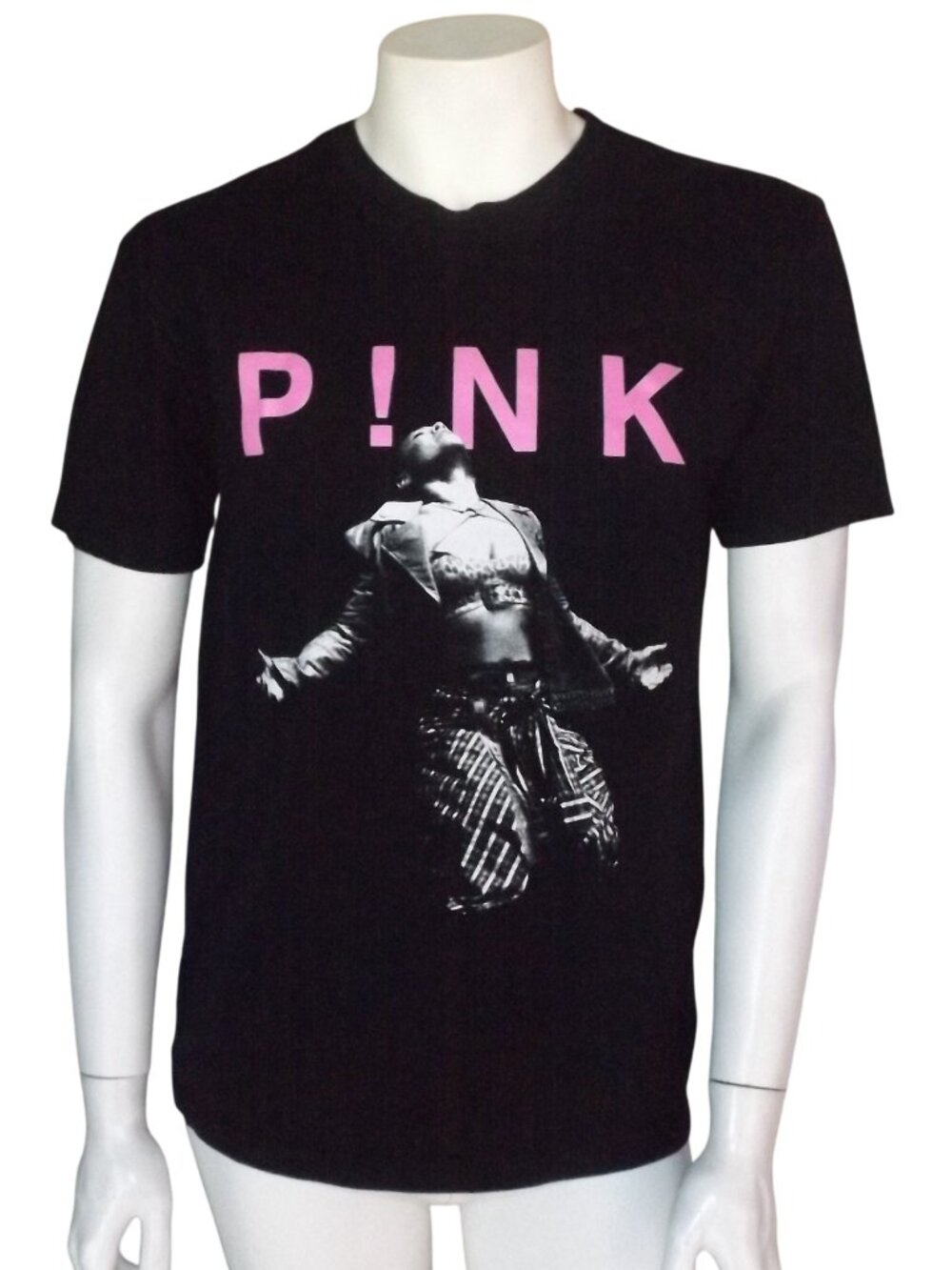 PINK Concert T-shirt, M, Black, Pink Graphic, 2 Sided, Cities/2023, short sleeve